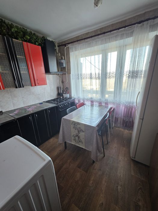 1-комнатна київка із індивідуальним газовим опаленням