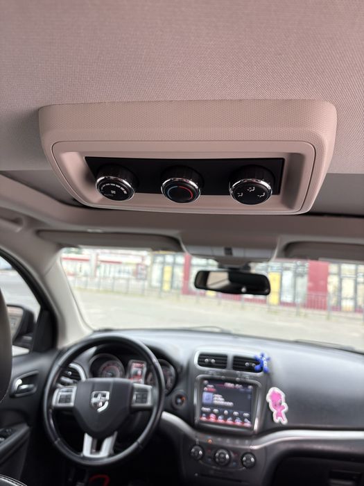 Продам Dodge journey