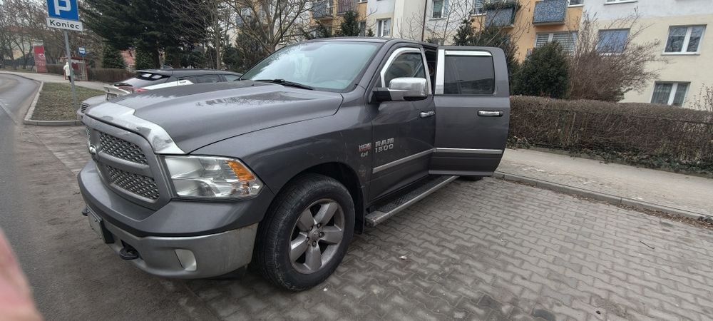 Sprzedam DODGE RAM 1500  Big Horn