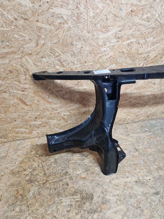 Pas przedni vw transporter T5 Multivan