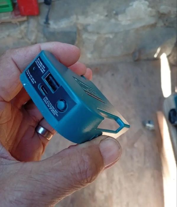 Насадка для зарядки телефону DeWALT, Makita(Procraft)