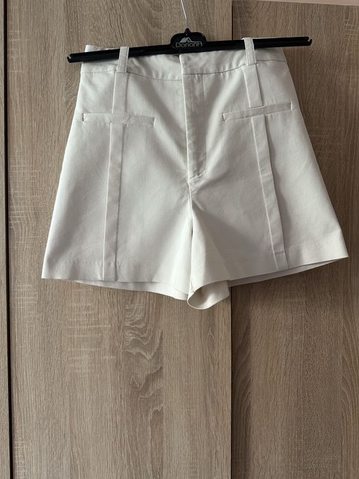 Шорти з високою посадкою