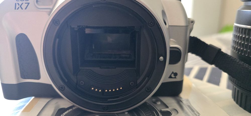 Máquina fotográfica Canon