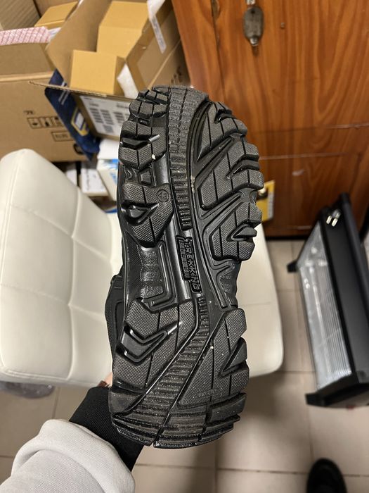 Трекінгові кроссівки gore tex