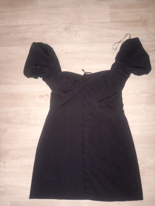 Чорне плаття zara
