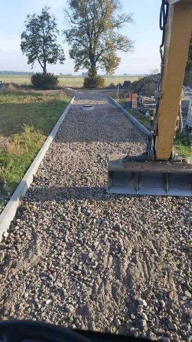 Usługi koparką kołową CAT 315D, koparko-ładowarką, ładowarką teleskop.