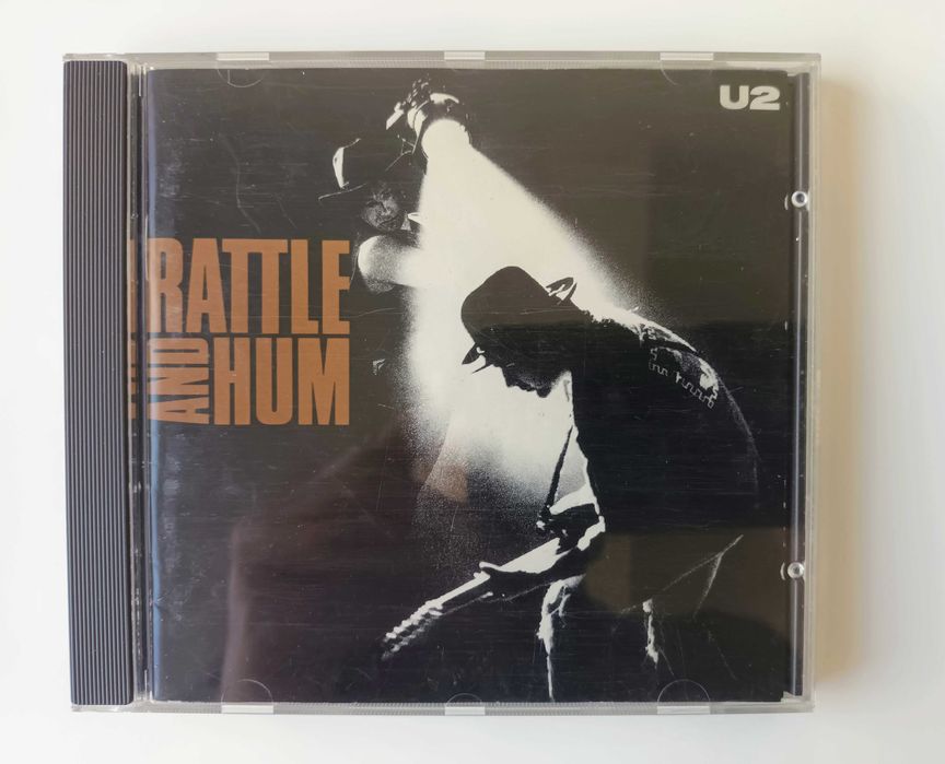 CD - U2 - Rattle And Hum  -  em muito bom estado de conservação.