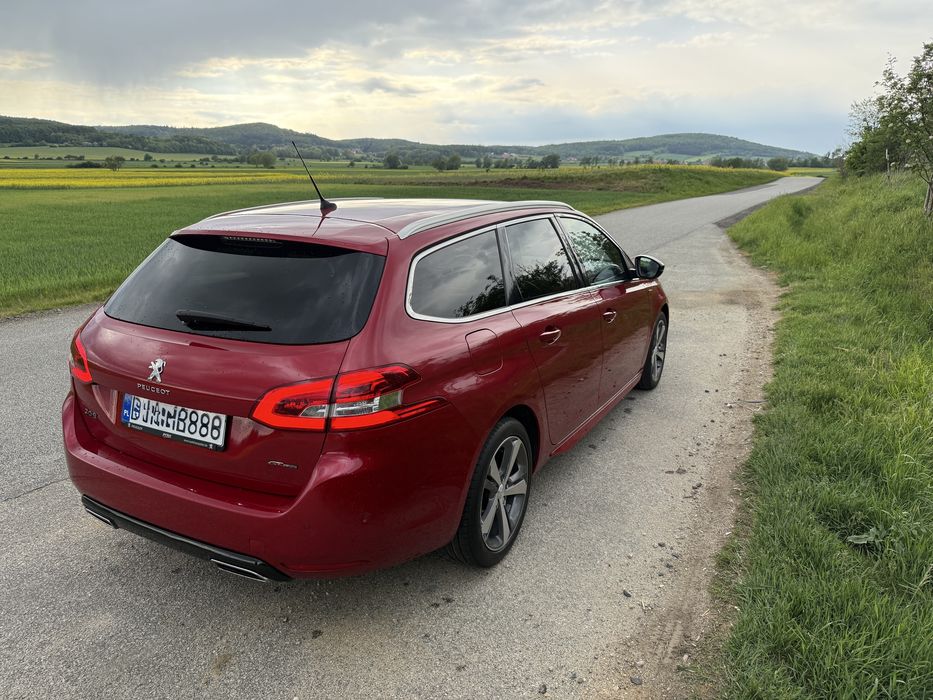 Peugeot 308 GT Line Full Led Sam parkuje 6 biegów
