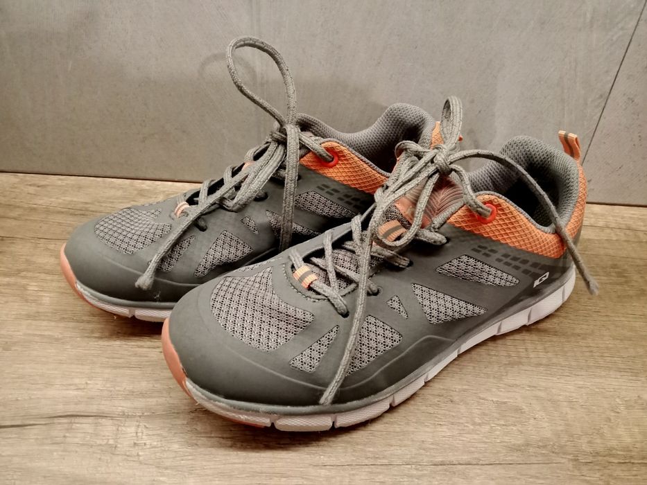 Buty sportowe damskie, dziewczęce r.36