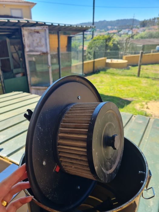 Aspirador Vito semi-novo