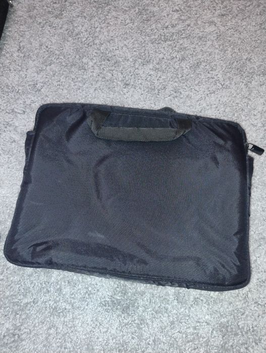 Сумка для ноутбука,планшета.