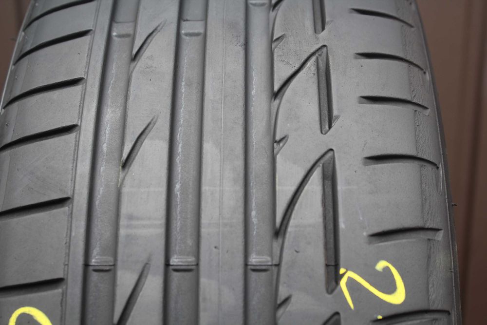225 45 R18 Bridgestone Potenza S001