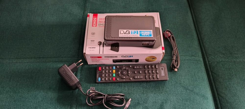 Dekoder DVB-T2 - EMOS EM190-L