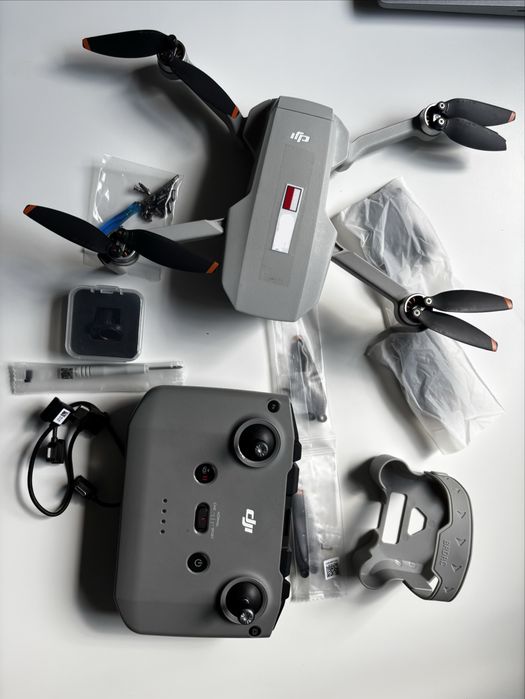 Sprzedam dron dji mini 2 se