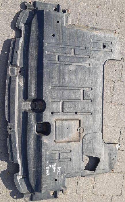 Osłona pod silnik Toyota Yaris 2