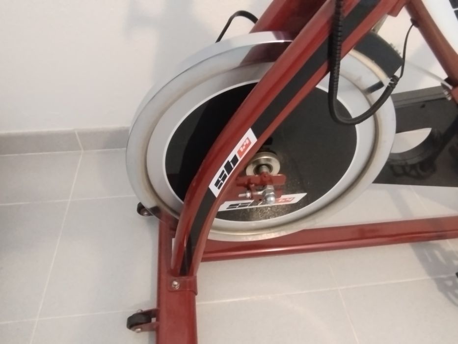 bicicleta indoor BH FITNESS SB1.4