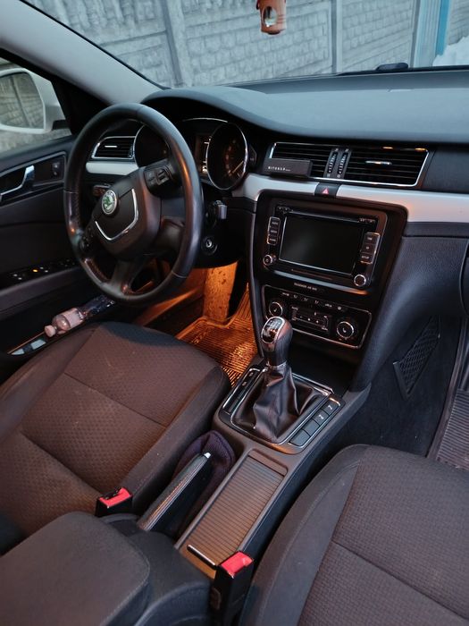 Продам Шкоду Суперб