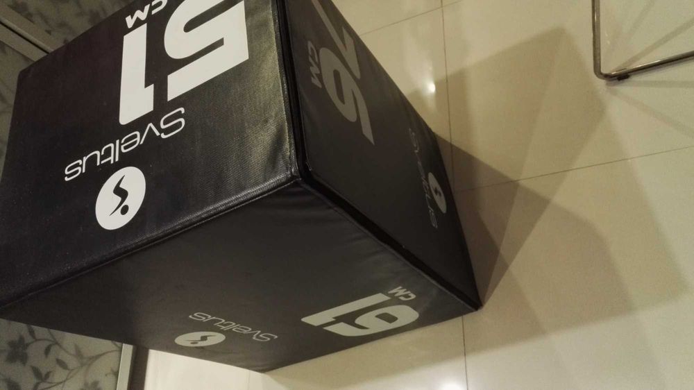Box do Crossfitu 3w1, Sveltus
