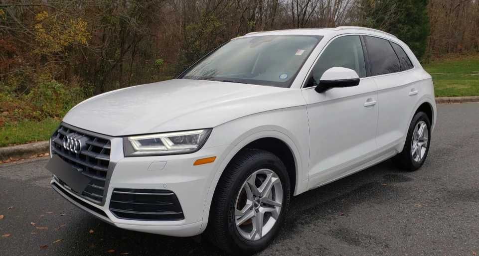 Audi Q5 2018 року, двигун 2.0