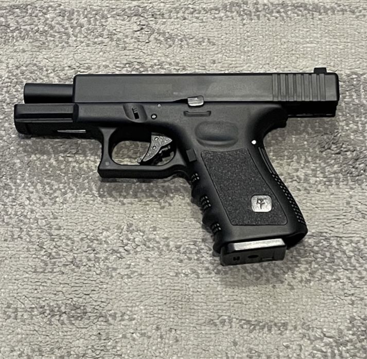 PISTOLA GLOCK23 BLOWBACK AIRSOFT!!