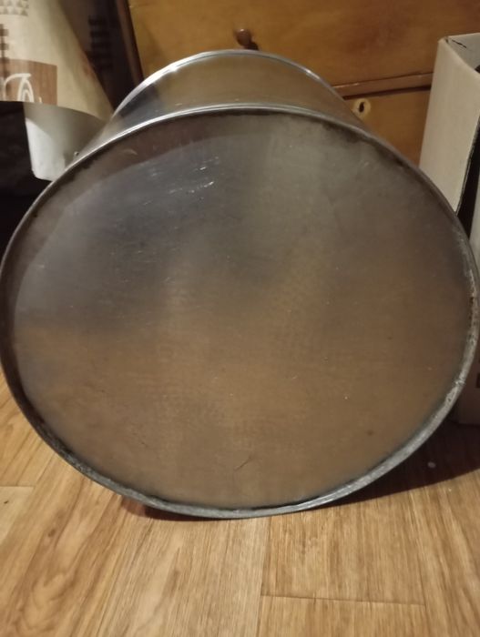 Кастрюля с нержавеющей стали