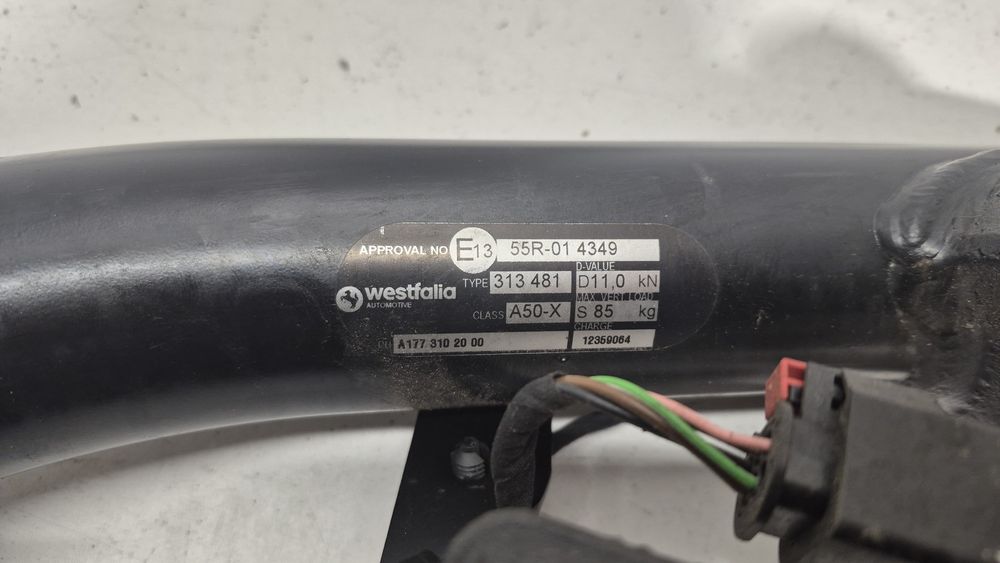 Hak holowniczy elektryczny Mercedes Benz A177.310.2000