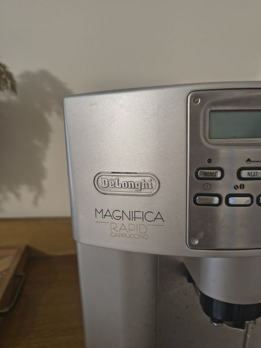 De Longhi Magnifica Rapid Cappuccino