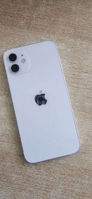 iPhone 12,64гб, потекла матриця
