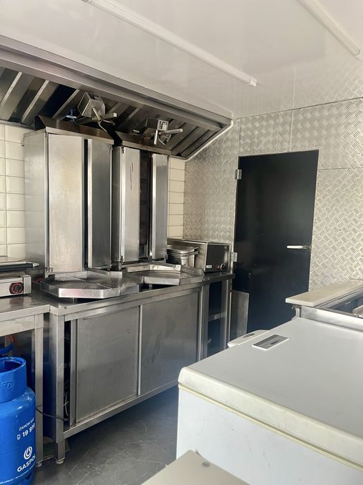 Sprzedam Food Truck – w pełni wyposażony, gotowy do pracy