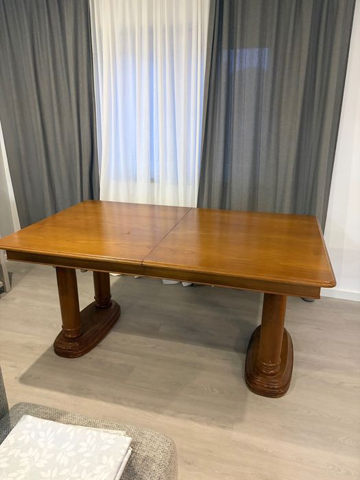 Extendable Dining Table - Solid Wood456772468018391046