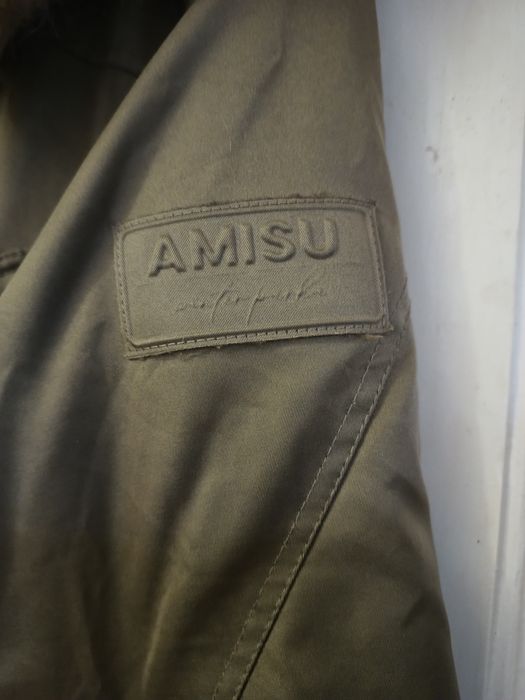 Парка  AMISU розмір EU 40