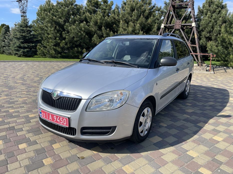 Авто Skoda fabia 2009 універсал