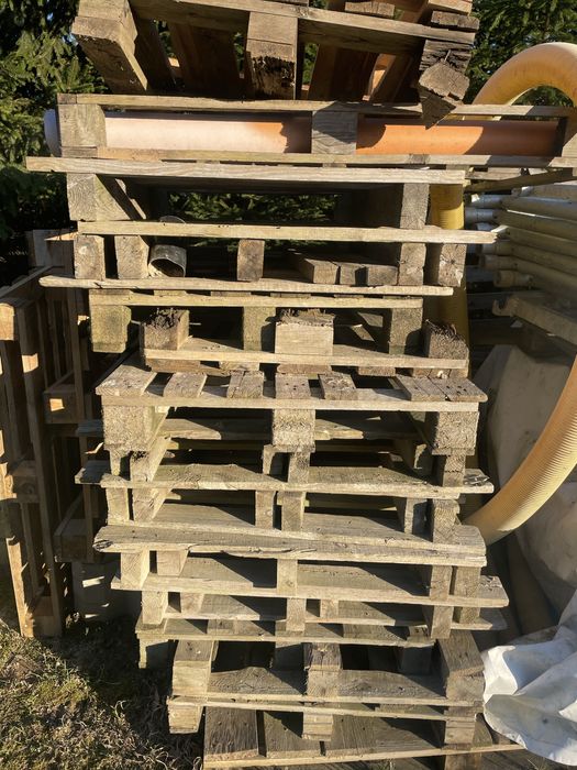 Sprzedam palety 10 szt