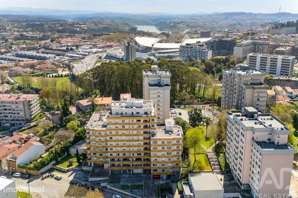 Duplex T1 em Campanhã de 82,1 m2