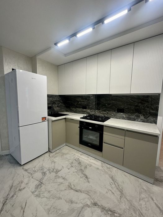 Продається 3 ки квартира, вул. Смакули