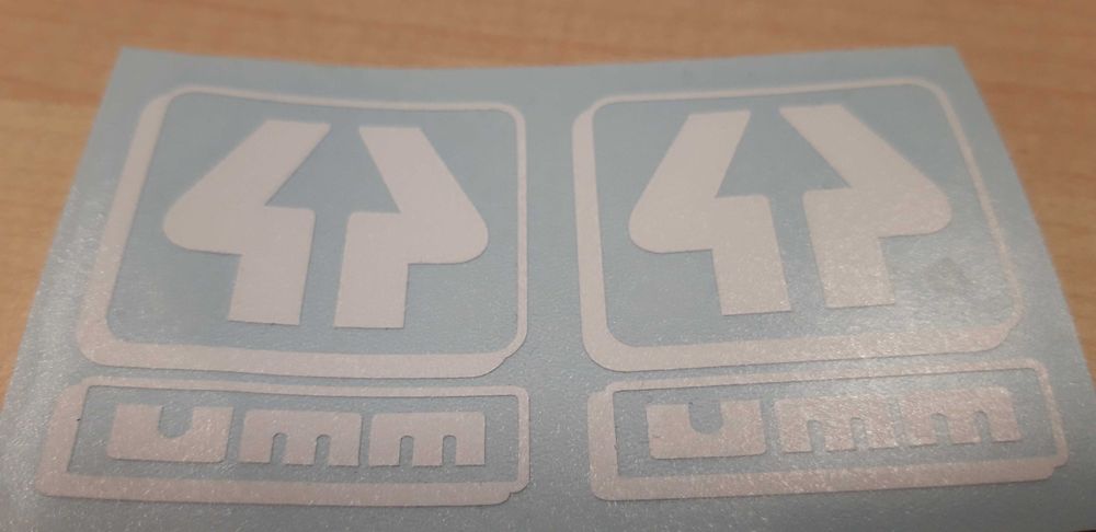 Par de autocolantes transparentes UMM