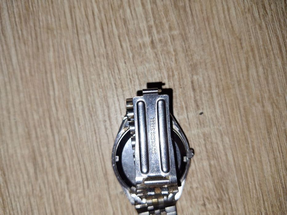 Продам мужские часы CITIZEN JEWELS оригинал Япония