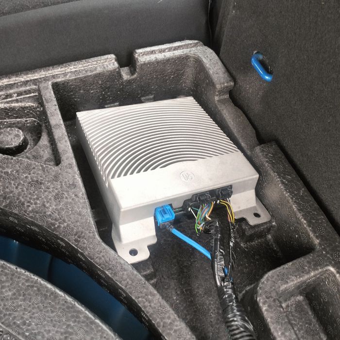 ford focus mk4 głośniki tuba wzmacniacz