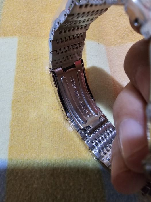 Swatch Irony Chrono metal. Novo.