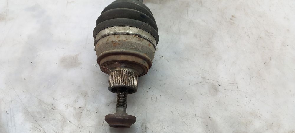 Transmissão frente esquerda AUDI A4 Avant (8K5, B8)