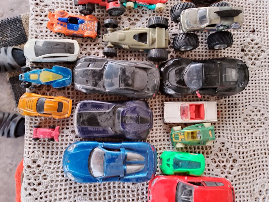 Машинки  Hotwils