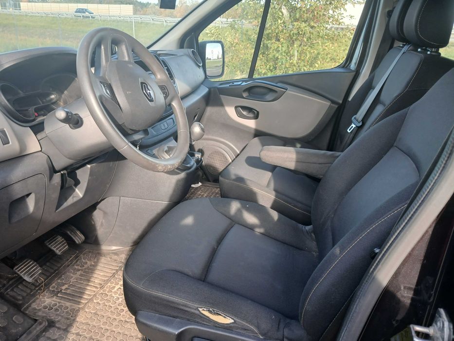 Sprzedam renault trafic