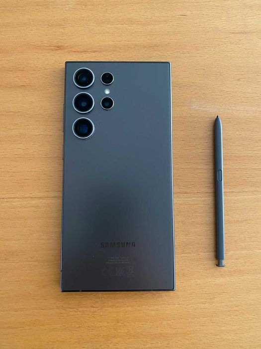 Samsung S24 Ultra 12GB / 512gb + acessórios