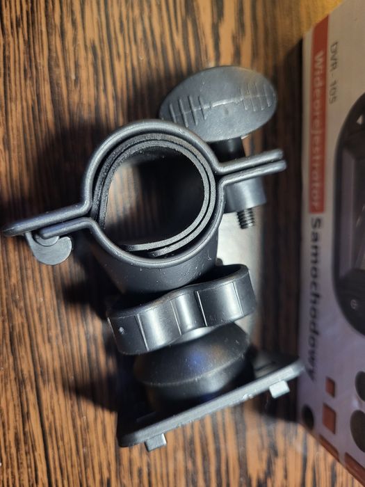 Wideorejestrator samochodowy SmartGPS DVR-105 HD 32GB Nowy