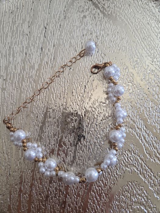 Pulseira com pequenas esferas