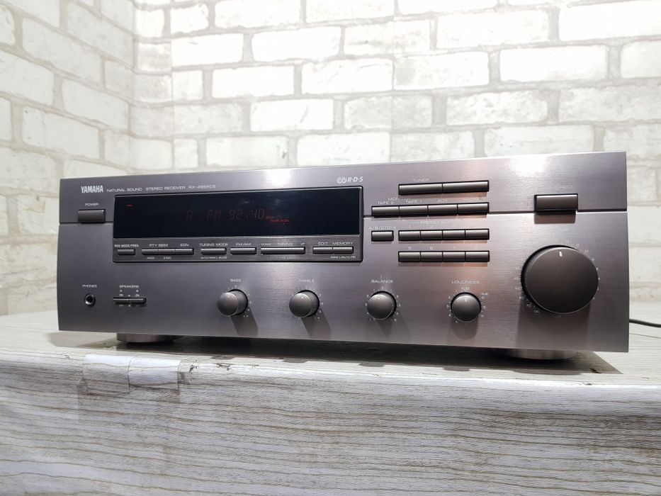 Стерео ресивер YAMAHA RX-495, *2x90 Вт, б/у з Німеччини