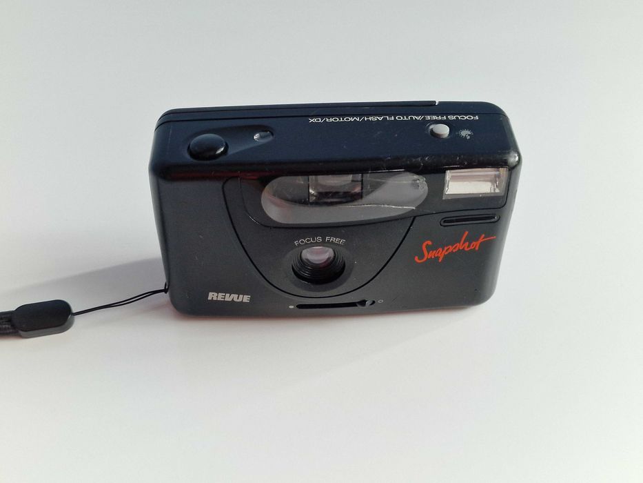 Aparat analogowy Revue Snapshot czarny
