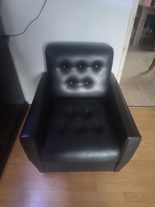 Narożnik plus dwa fotele