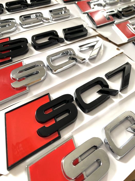 Эмблема шильдик значок audi S3 S4 S5 S6 S8 SQ3 RS3 RS4 RS5 RS6 RS8 RSQ