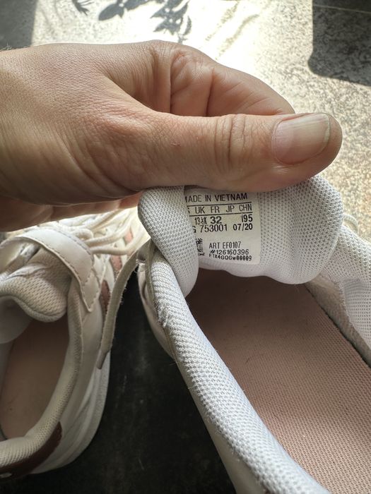 Кросівки для дівчинка Adidas